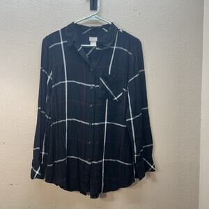 Chico's Womens Black Plaid Shirt Top Size 1 M Long Sleeve‎ Button Down Boyfriend